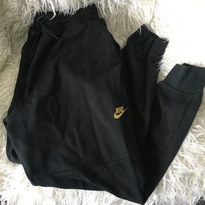 Nike sweats